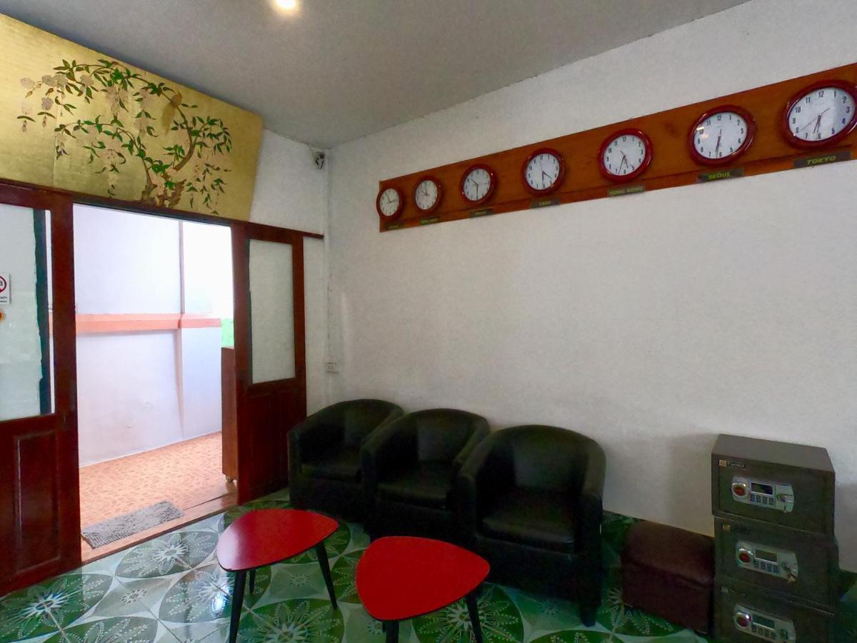 Moon'S House Hotel 루앙프라방 외부 사진